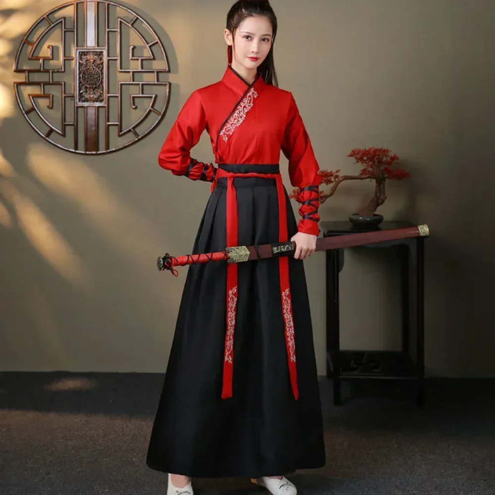 Modernes Hanfu Damen Top und R – Vintage Fashion For Mens Bewertung und Preis