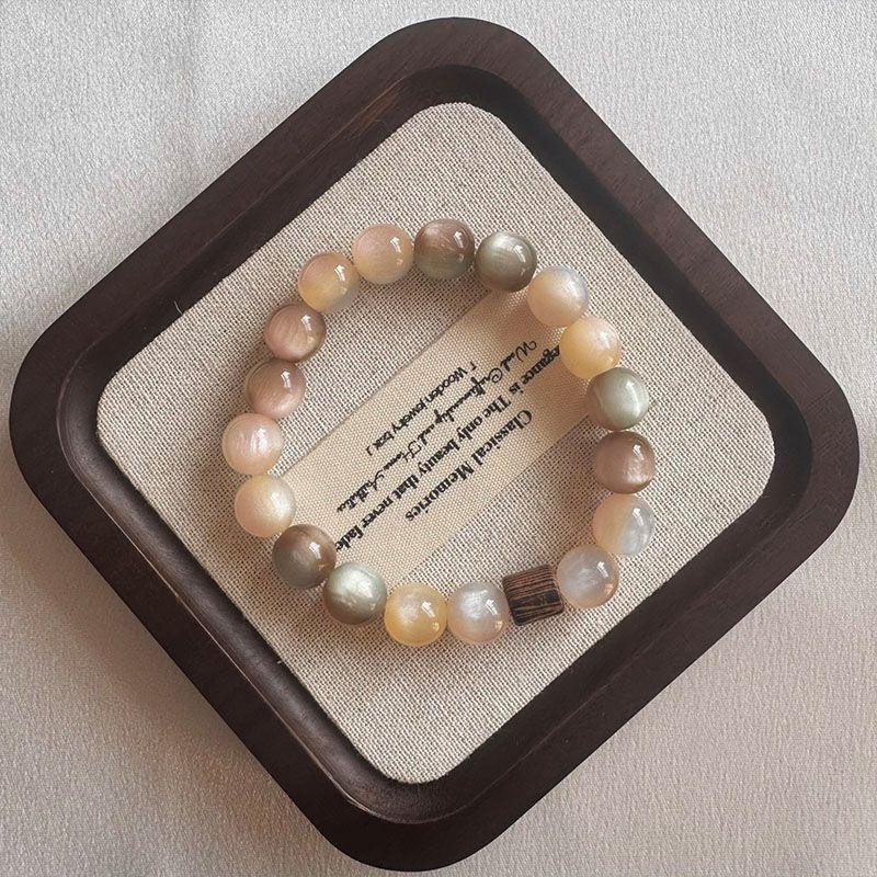 Vintage Rosa-Braunes Perlenarm – Vintage Fashion Exhibition Bewertung und Preis
